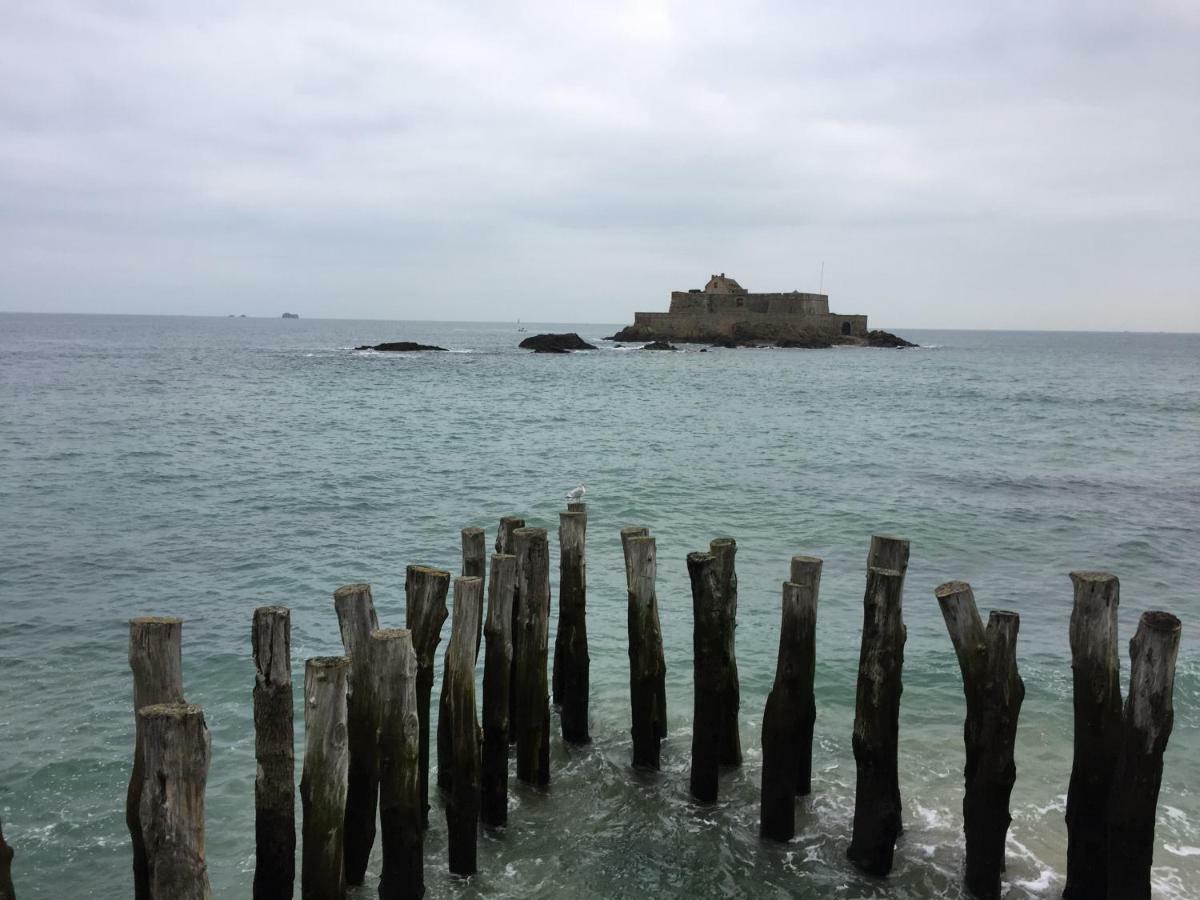Le Brise-Lames Apartment Saint-Malo Exterior photo